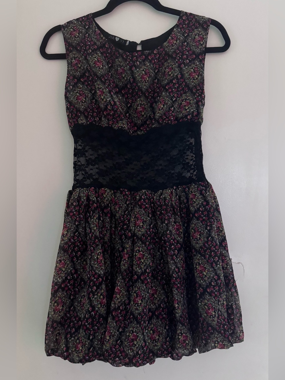 Floral Lace-Waist Mini Dress in Black with Pink Accents Party Summer Y2K Vintage